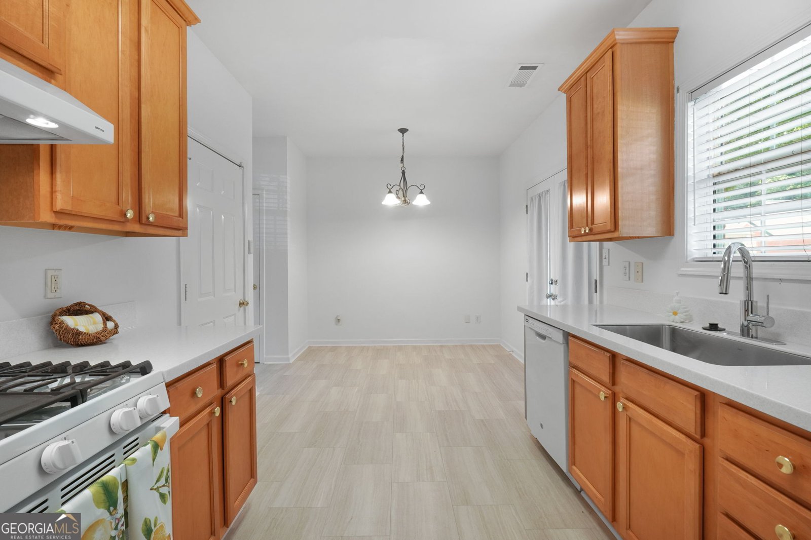 3309 Raes Creek Road Marietta - 16