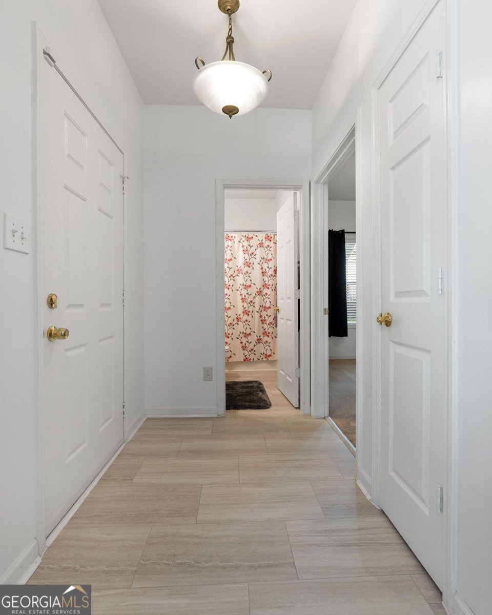 3309 Raes Creek Road Marietta - 8