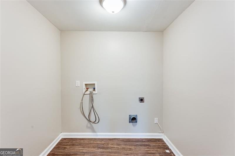 2600 Baker Road Atlanta - 21