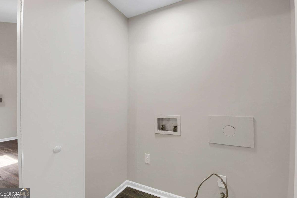 558 Newlin Court Lawrenceville - 7