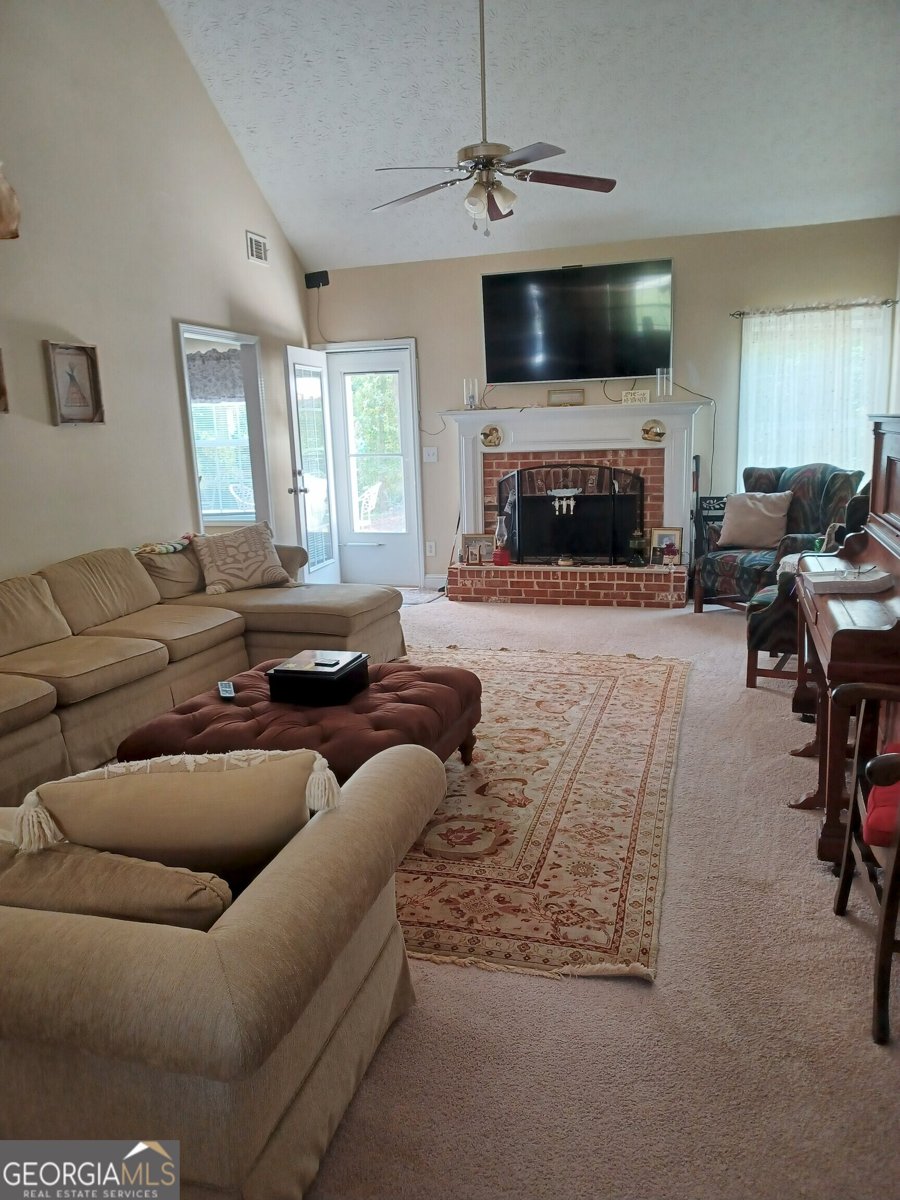 969 Golden Meadows Lane Loganville - 29