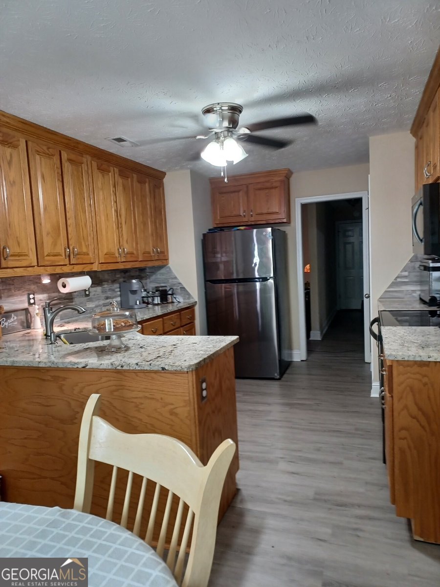 969 Golden Meadows Lane Loganville - 5