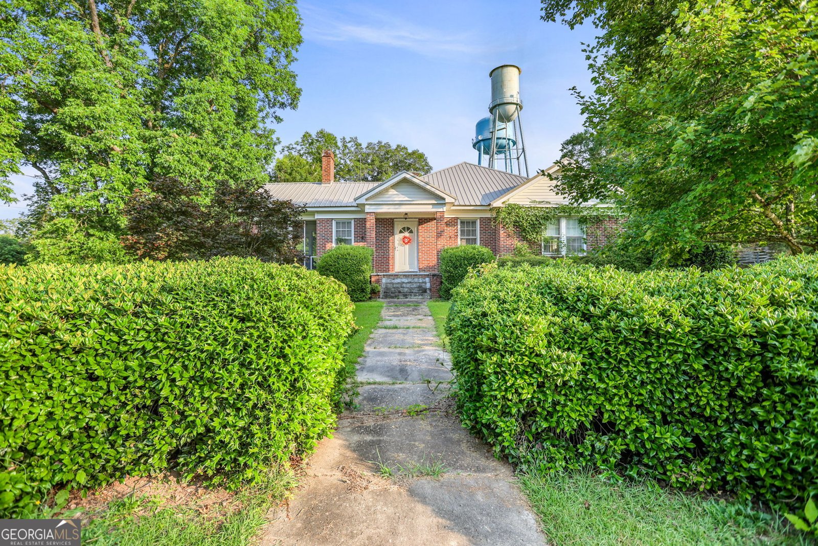 17868 Main Street Woodbury - 11