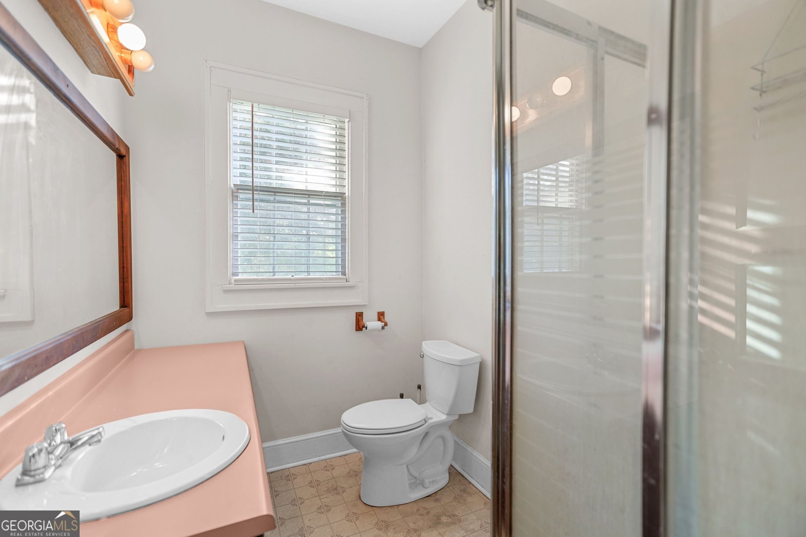 17868 Main Street Woodbury - 17