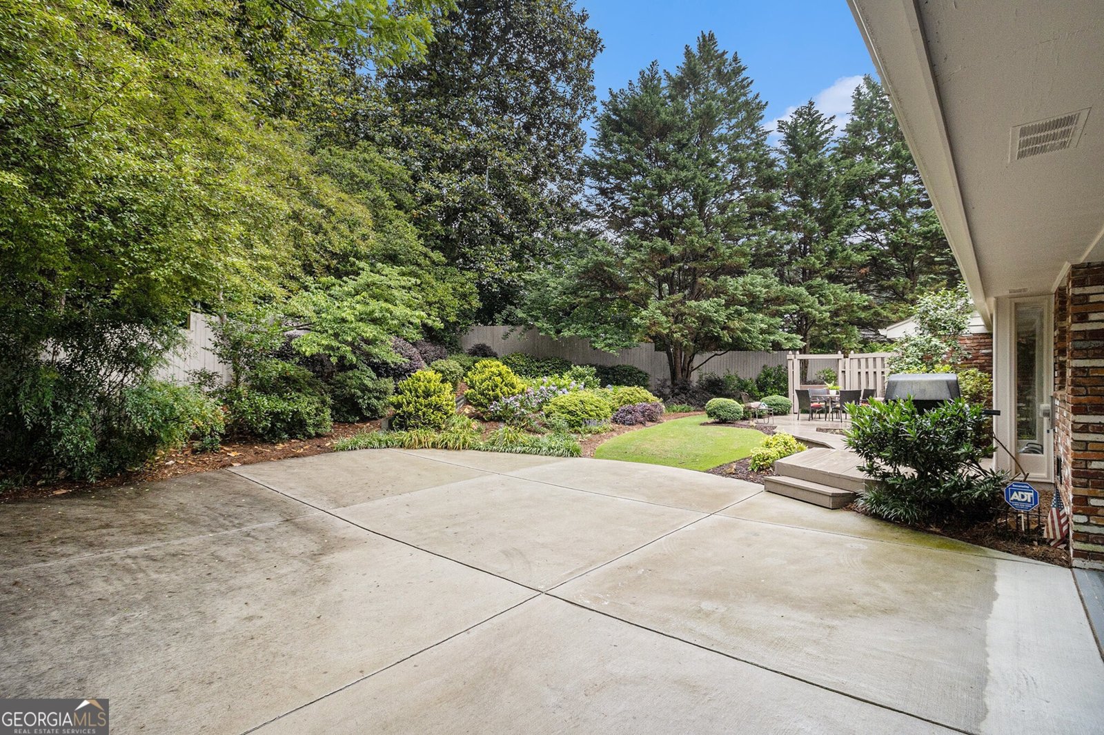 2221 Fairoaks Road Decatur - 43