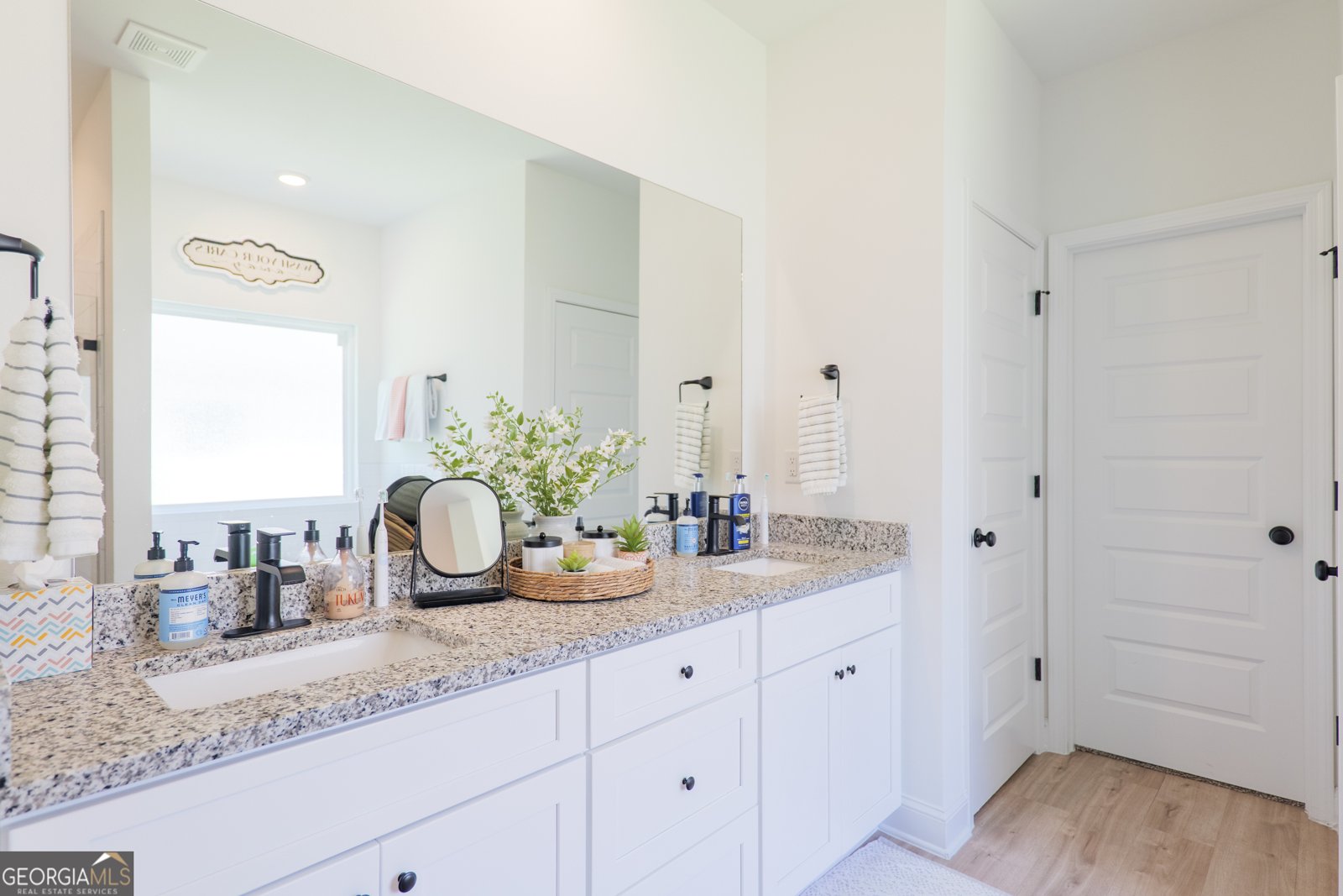 3033 Reynolda Drive Hahira - 23