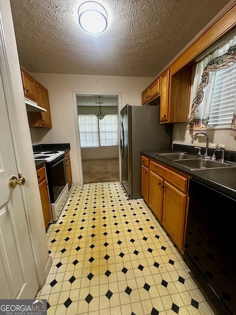 955 Foxworthy Lane Riverdale - 1