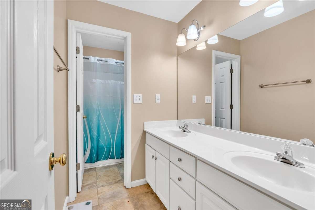 3158 Crestmont Way Kennesaw - 27