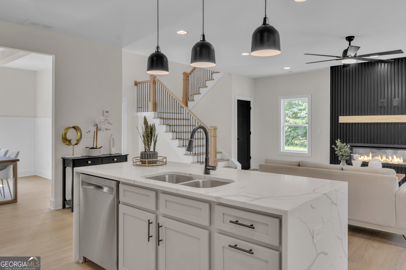 1128 E Shoreview Road Mcdonough - 10