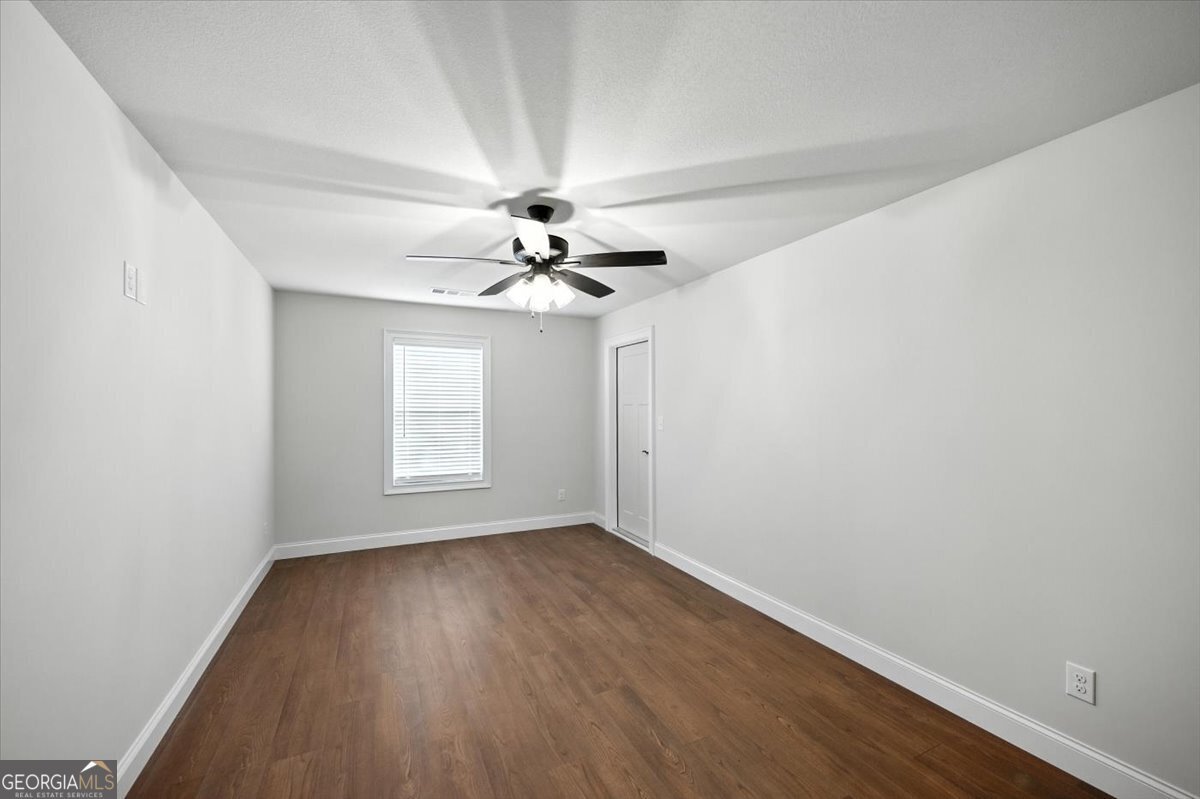279 River North Boulevard Macon - 16