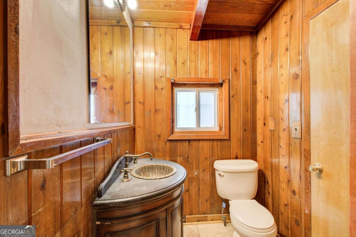 504 Little Victoria Road Woodstock - 16