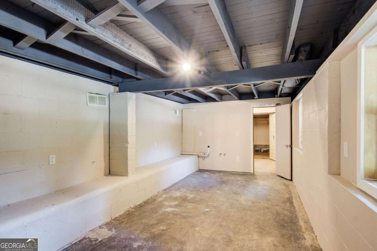 504 Little Victoria Road Woodstock - 23