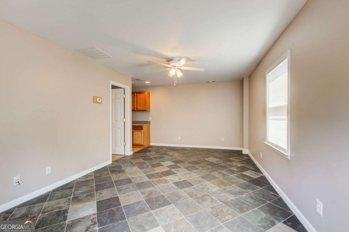 504 Little Victoria Road Woodstock - 27