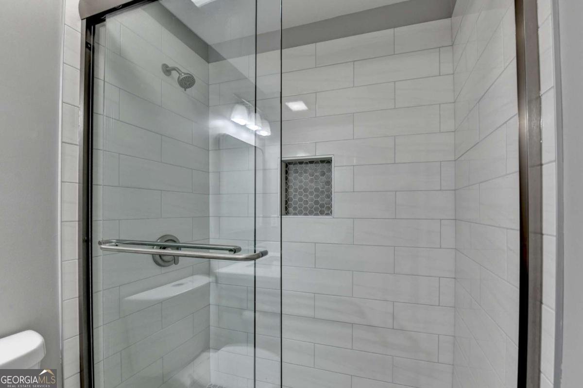 6010 Somerset Court Suwanee - 39
