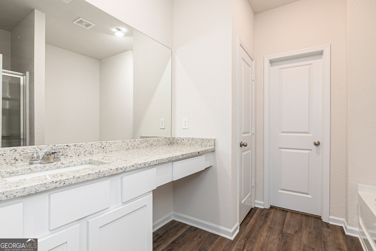 1512 Big Bud Lane Locust Grove - 3