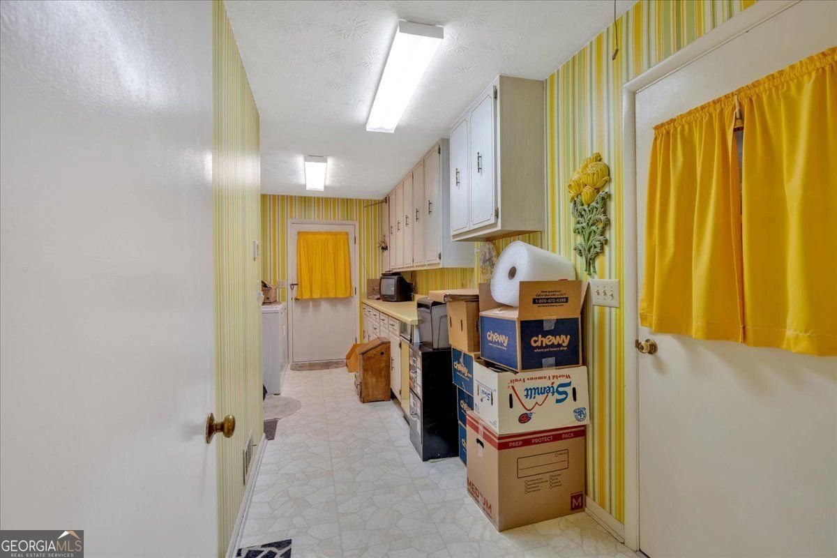 4866 Lilburn Stone Mountain Road Lilburn - 24