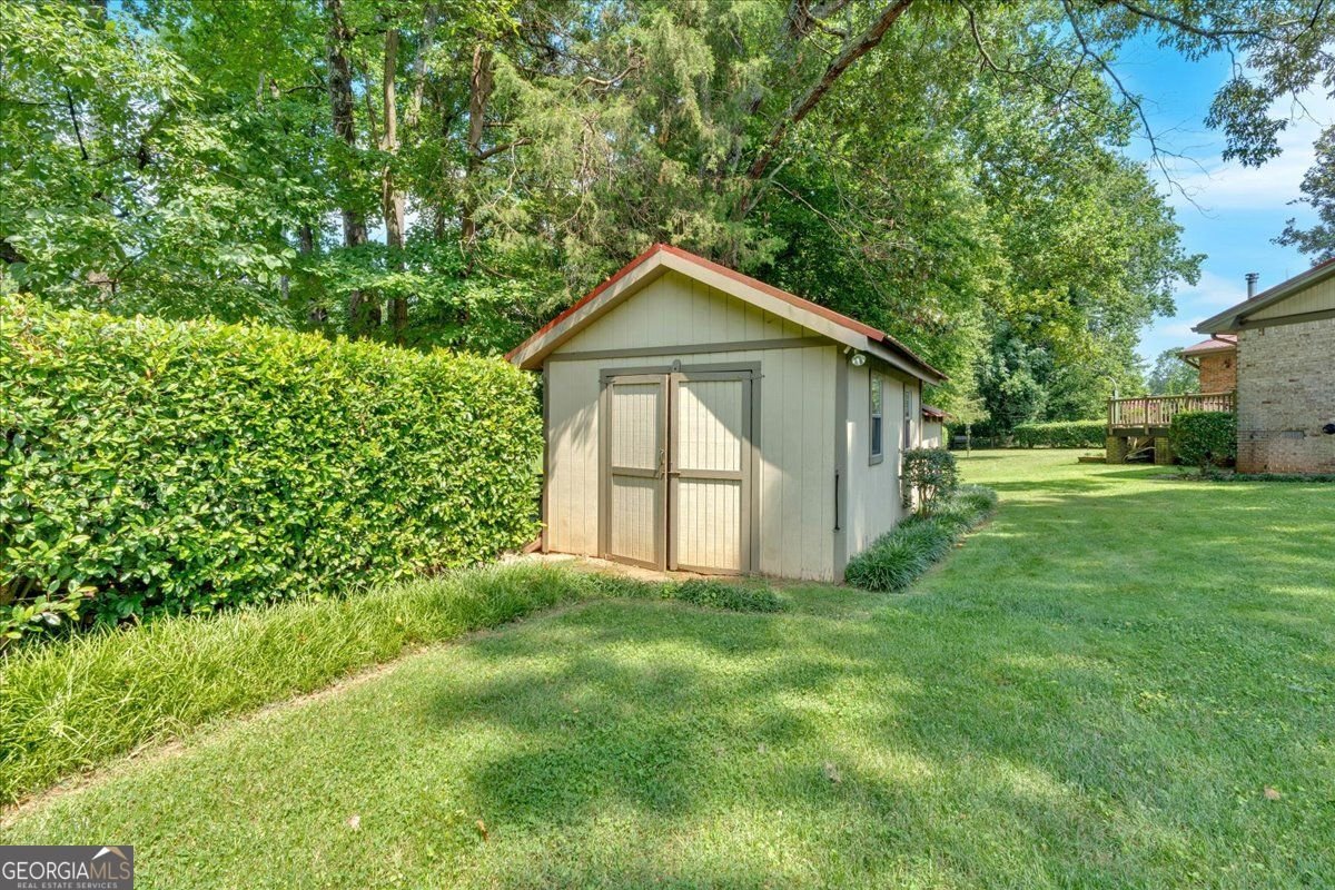 4866 Lilburn Stone Mountain Road Lilburn - 36