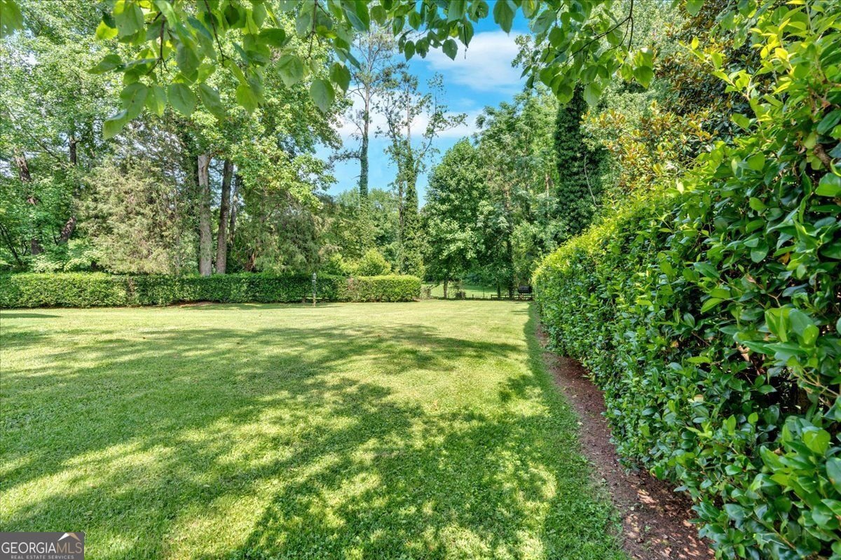 4866 Lilburn Stone Mountain Road Lilburn - 39