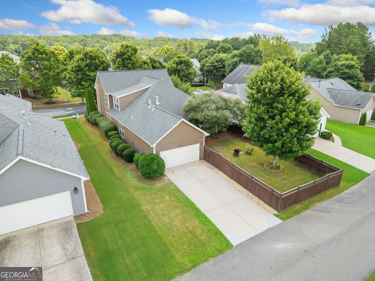 214 Harmony Lake Drive Canton - 44