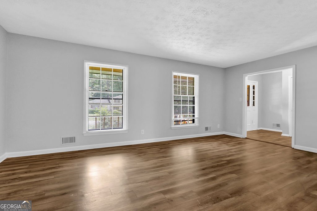4246 Rue Saint Michel Stone Mountain - 14