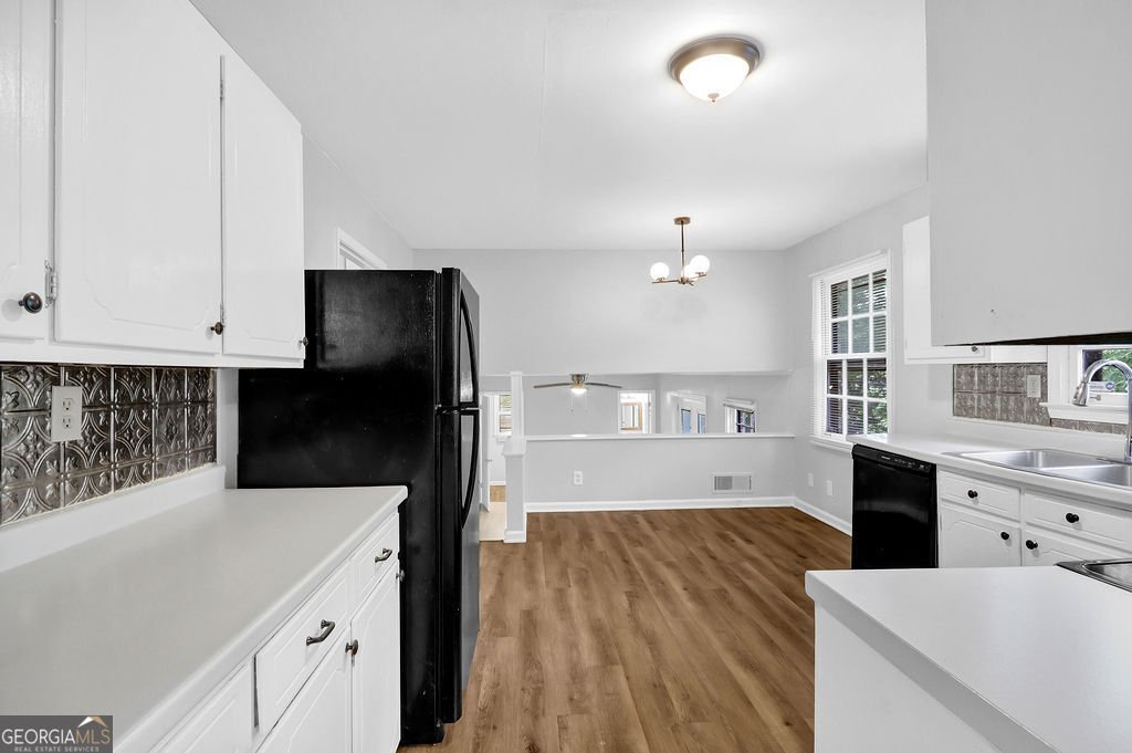 4246 Rue Saint Michel Stone Mountain - 21