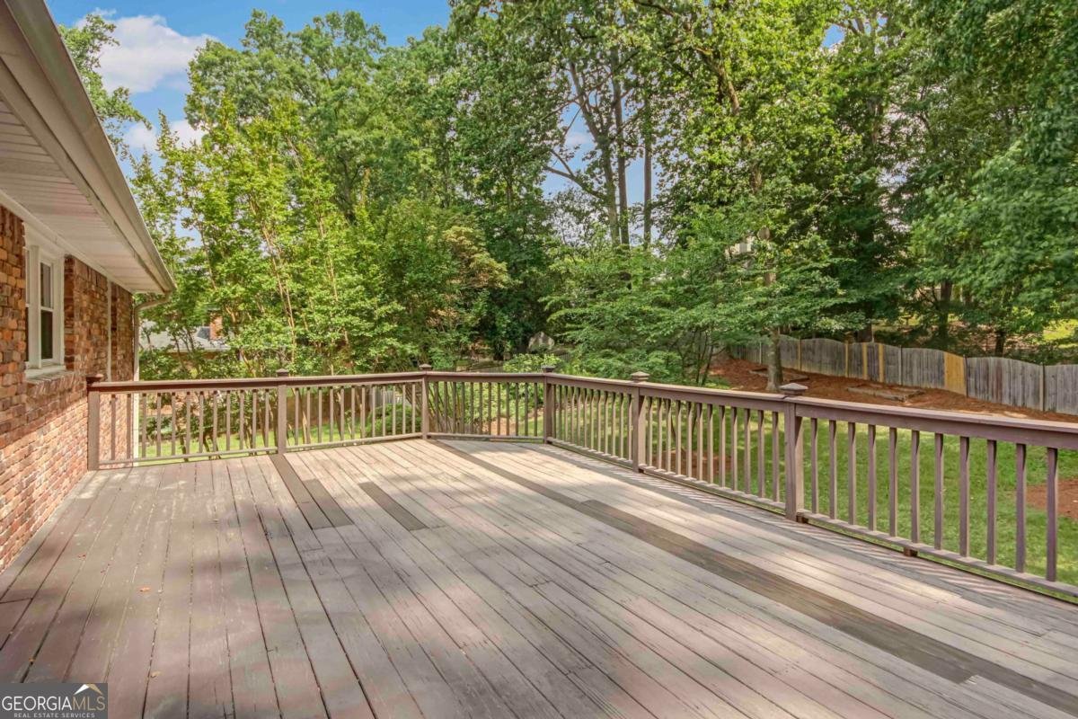 1693 Alderbrook Road Atlanta - 25