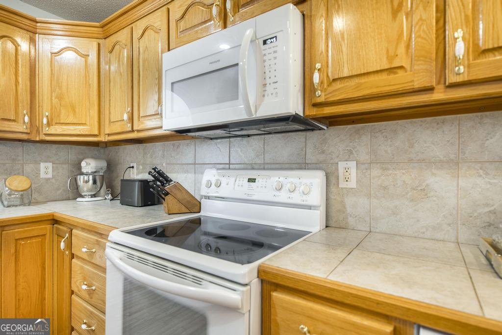 612 Kimberly Court Macon - 14