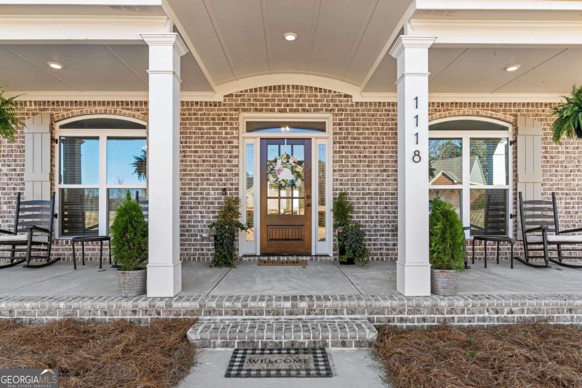 1118 Coralbell Drive Statham - 2