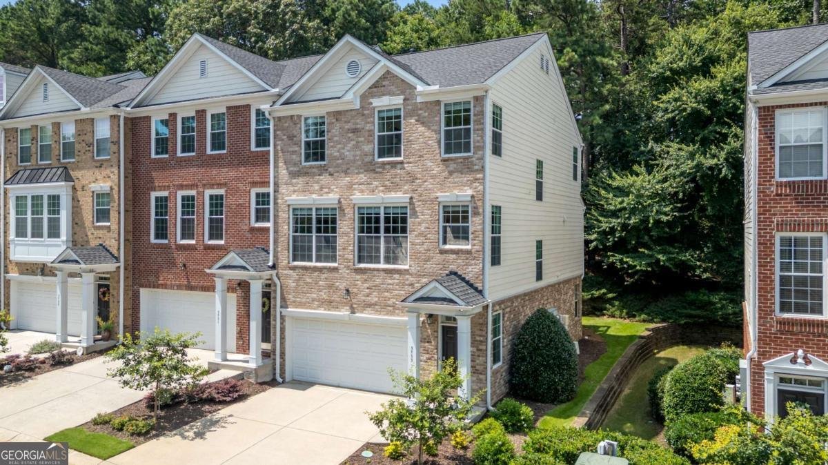 3733 Chattahoochee Summit Drive Atlanta - 1