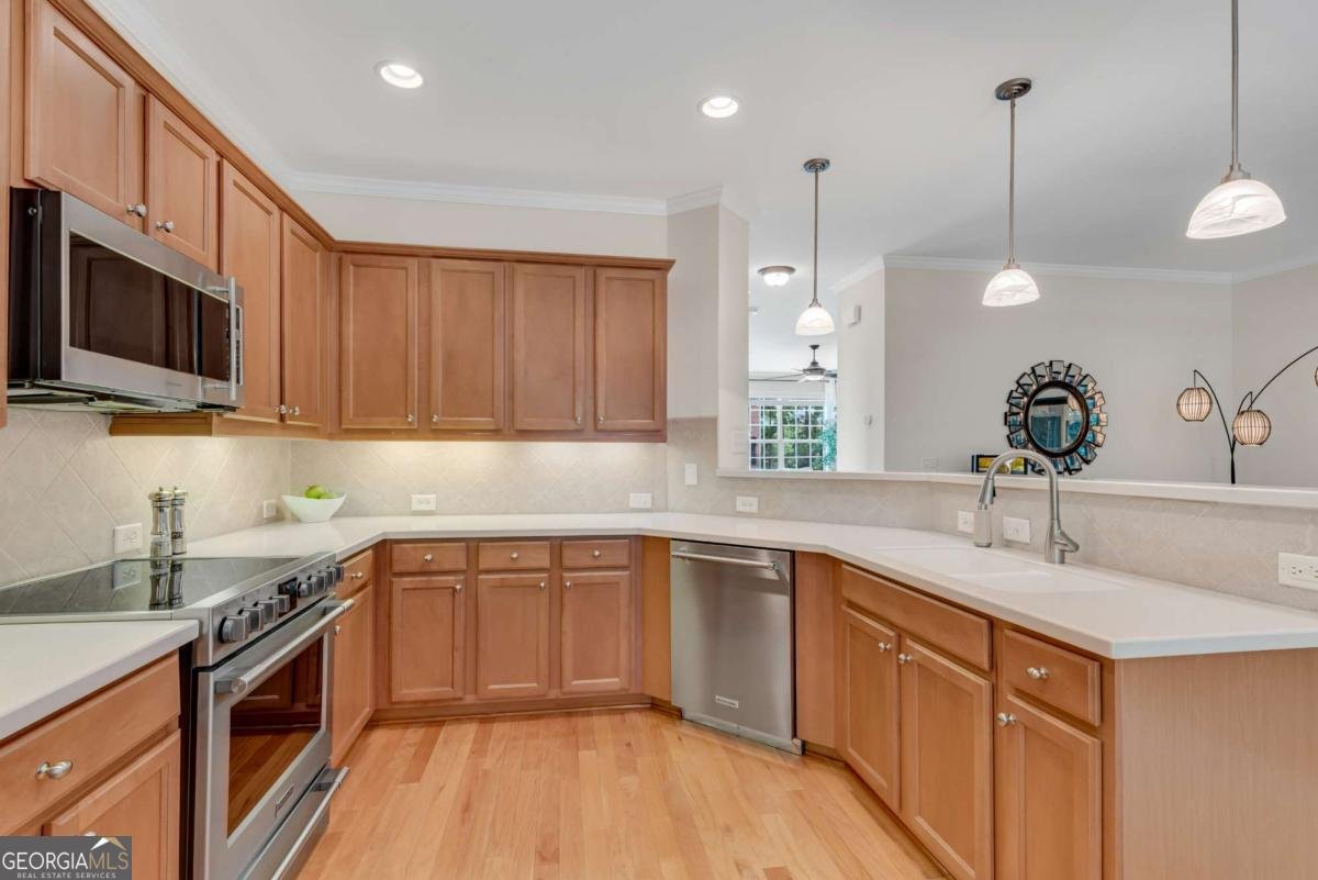 3733 Chattahoochee Summit Drive Atlanta - 18