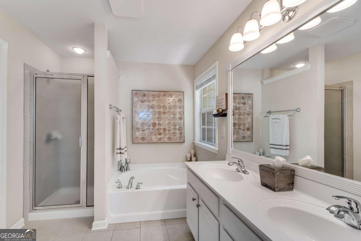 3733 Chattahoochee Summit Drive Atlanta - 29