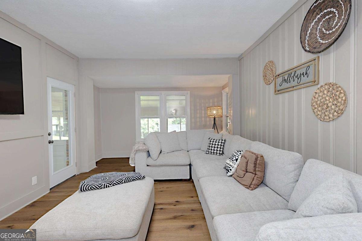 609 Moore Road Columbus - 11