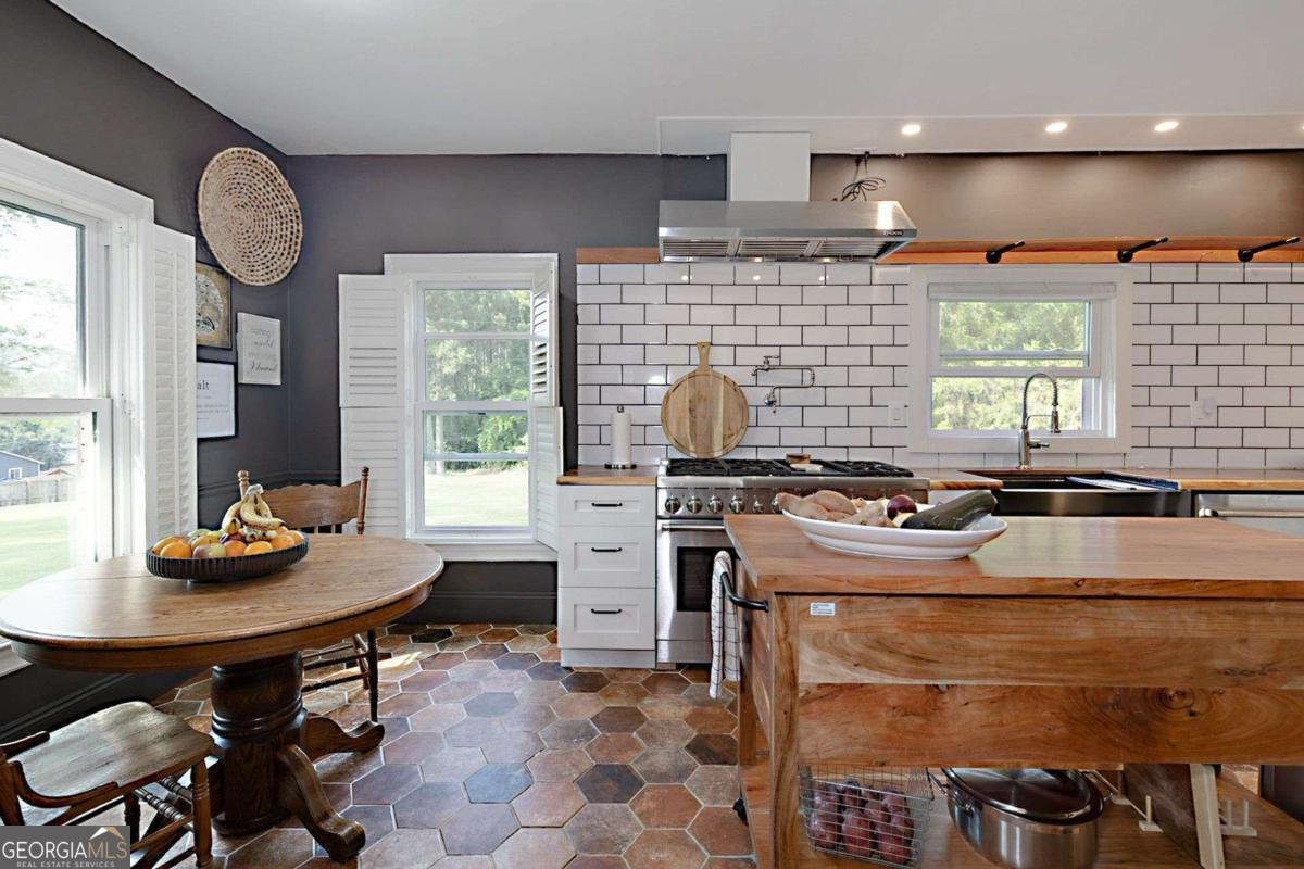 609 Moore Road Columbus - 4