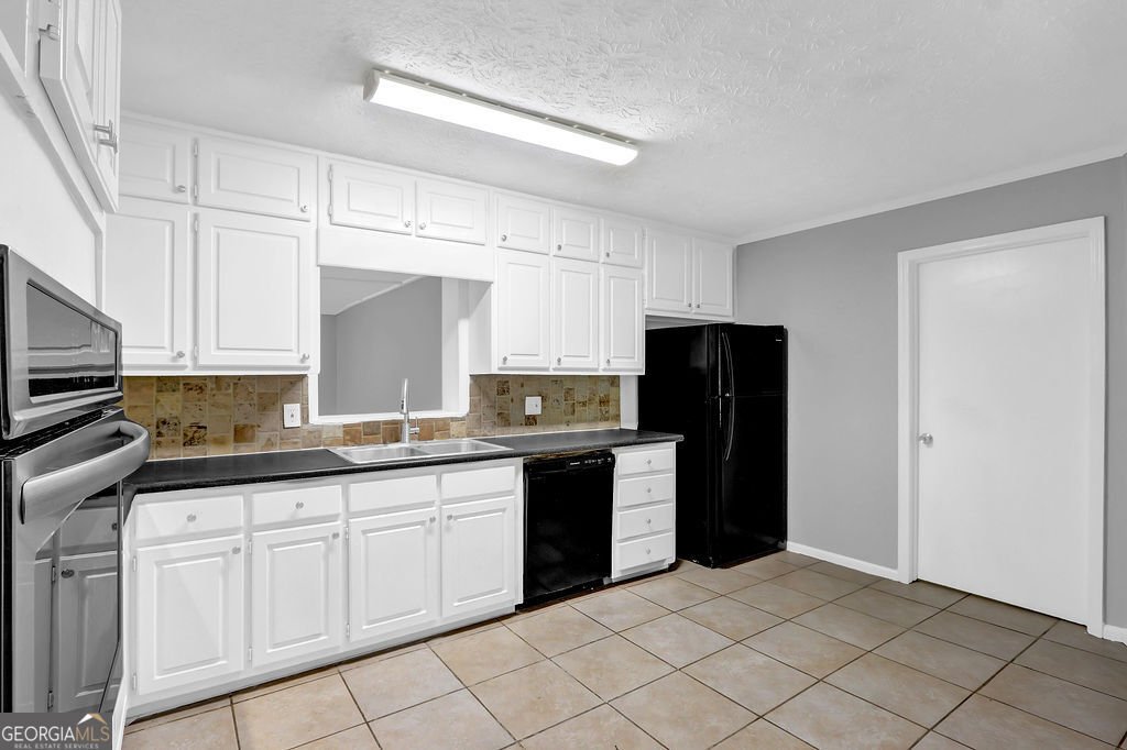 1724 Rhonda Lane Stone Mountain - 19