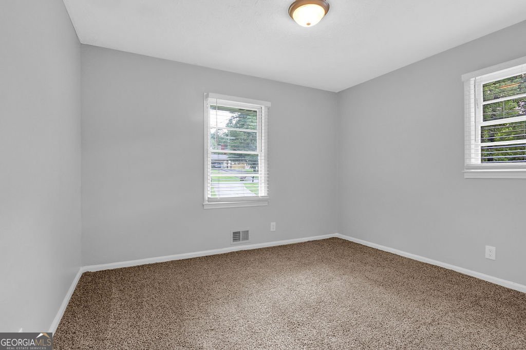 1724 Rhonda Lane Stone Mountain - 32