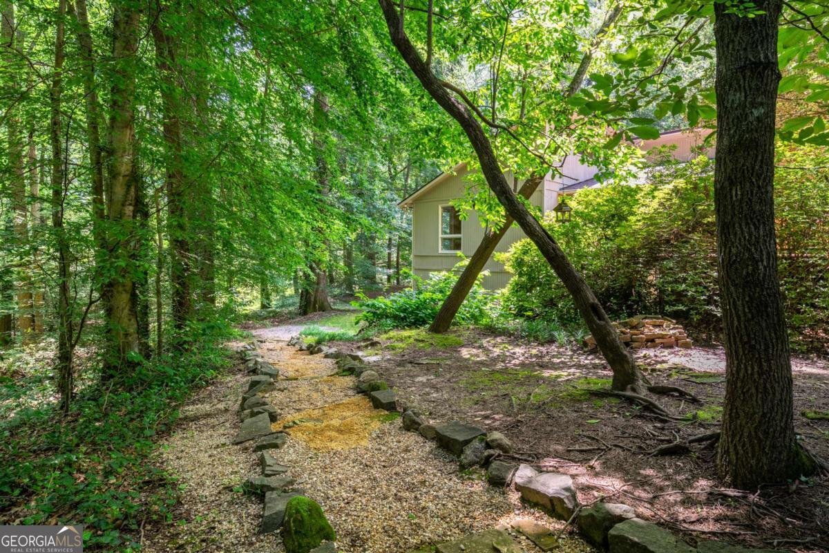 1690 Trotters Lane Stone Mountain - 24
