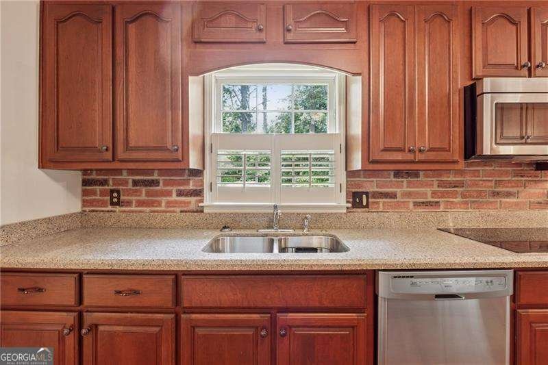 626 Cheatham Drive Marietta - 10