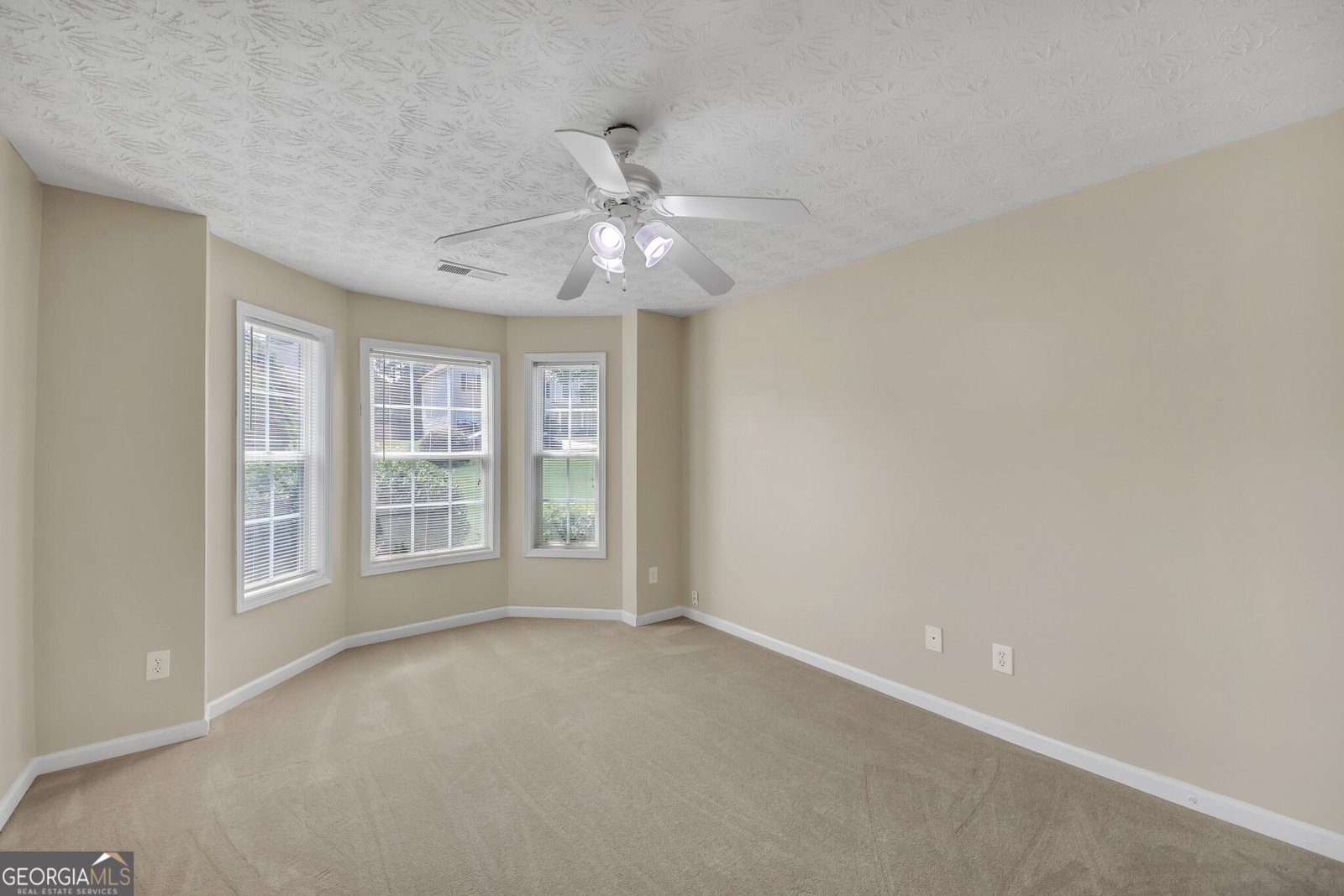70 Prince Edward Way Covington - 14