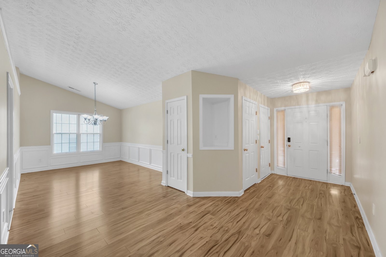 70 Prince Edward Way Covington - 2