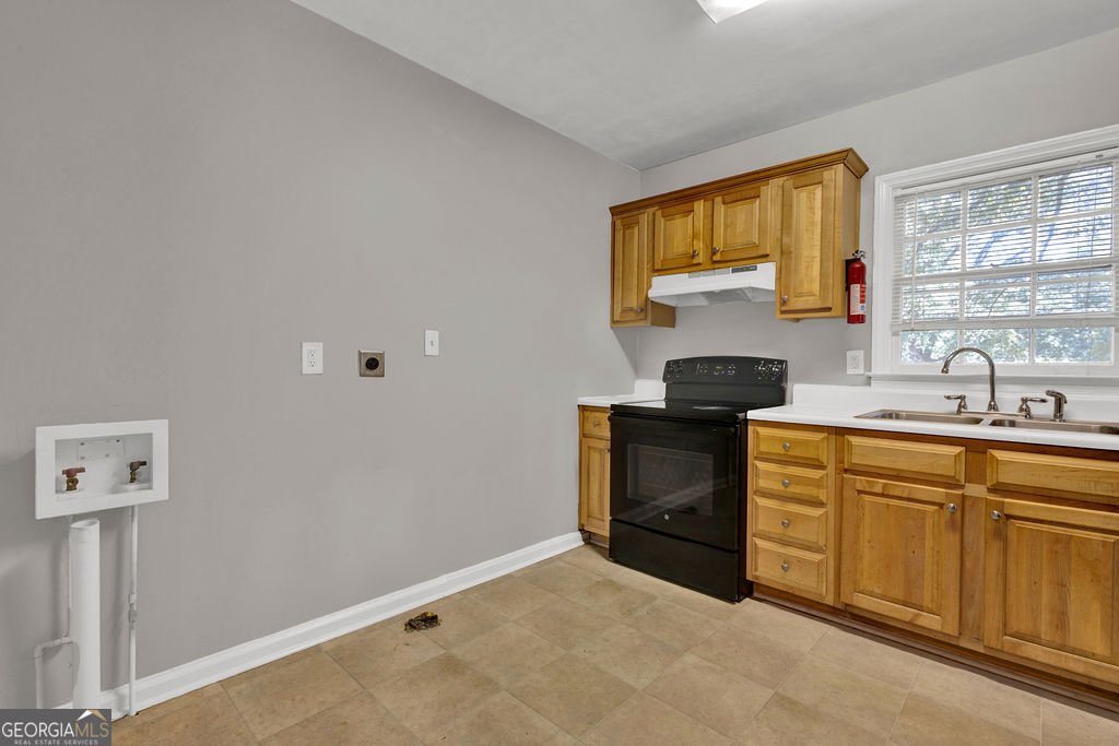 3160 Delowe Drive Atlanta - 10