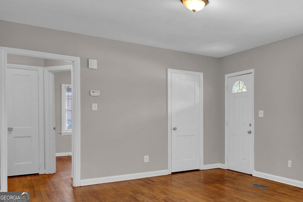 3160 Delowe Drive Atlanta - 18