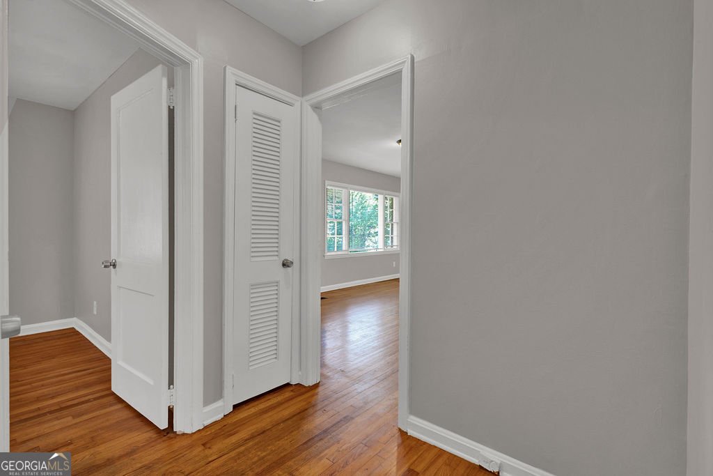 3160 Delowe Drive Atlanta - 22