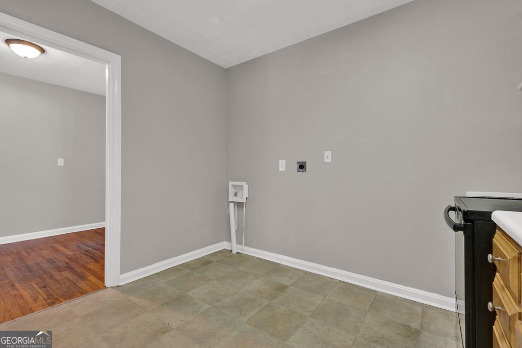 3160 Delowe Drive Atlanta - 6