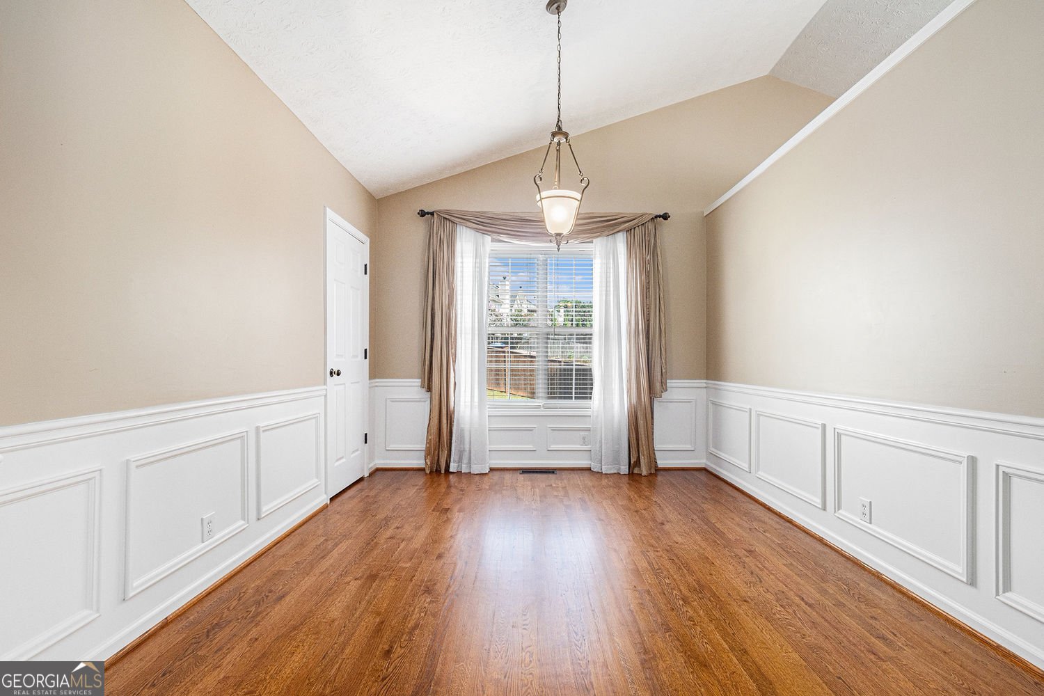 6411 Compass Drive Flowery Branch - 11