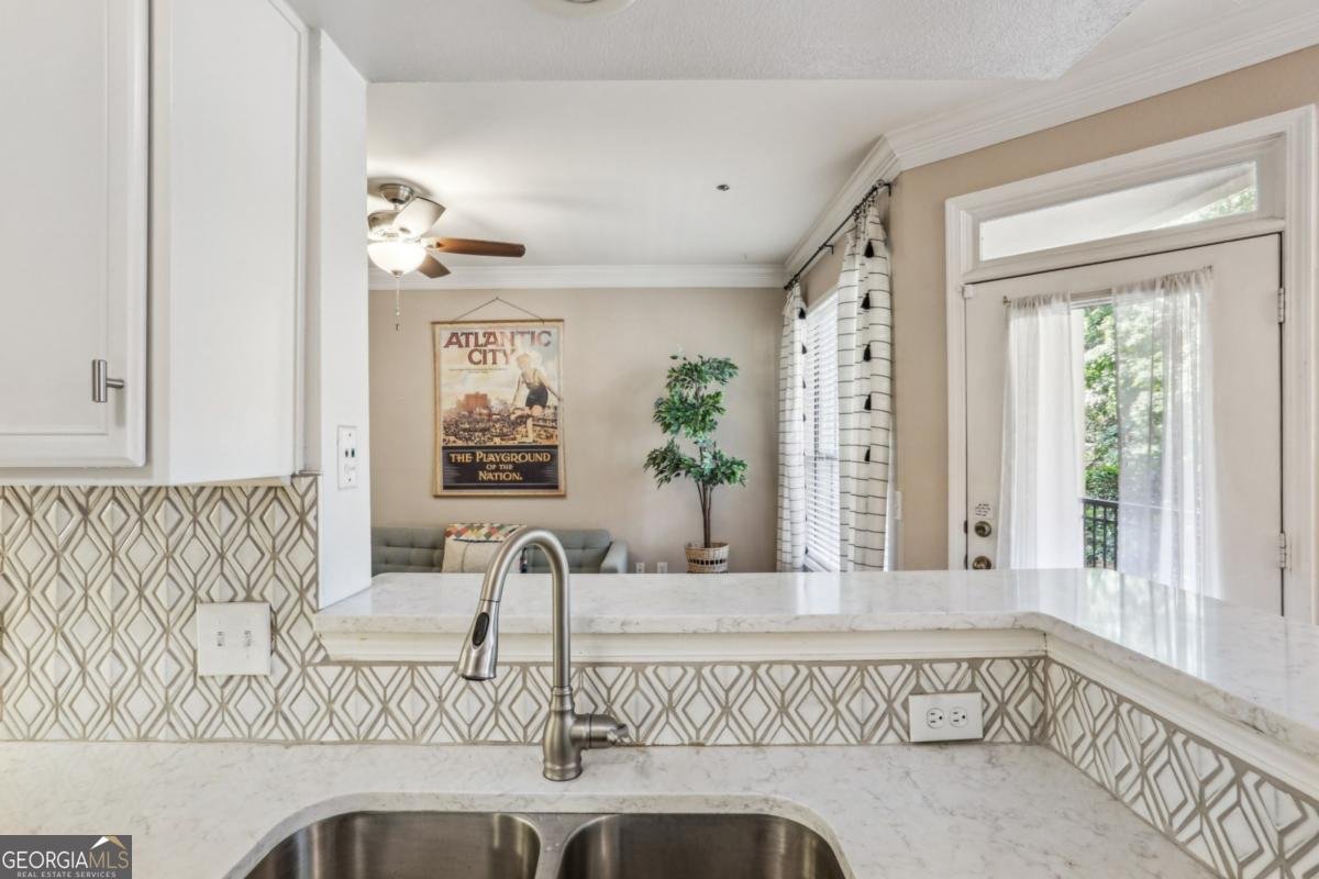 3777 Peachtree Road Atlanta - 14