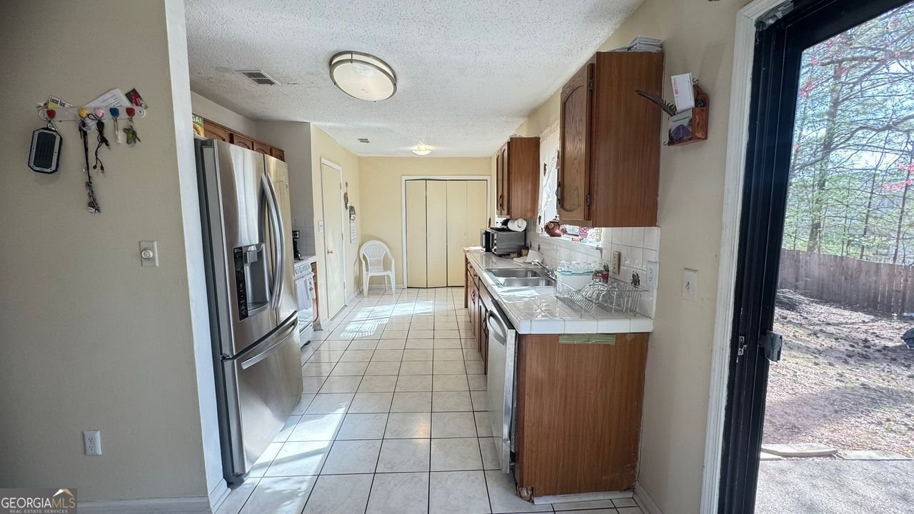 5359 Stafford Lilburn - 7