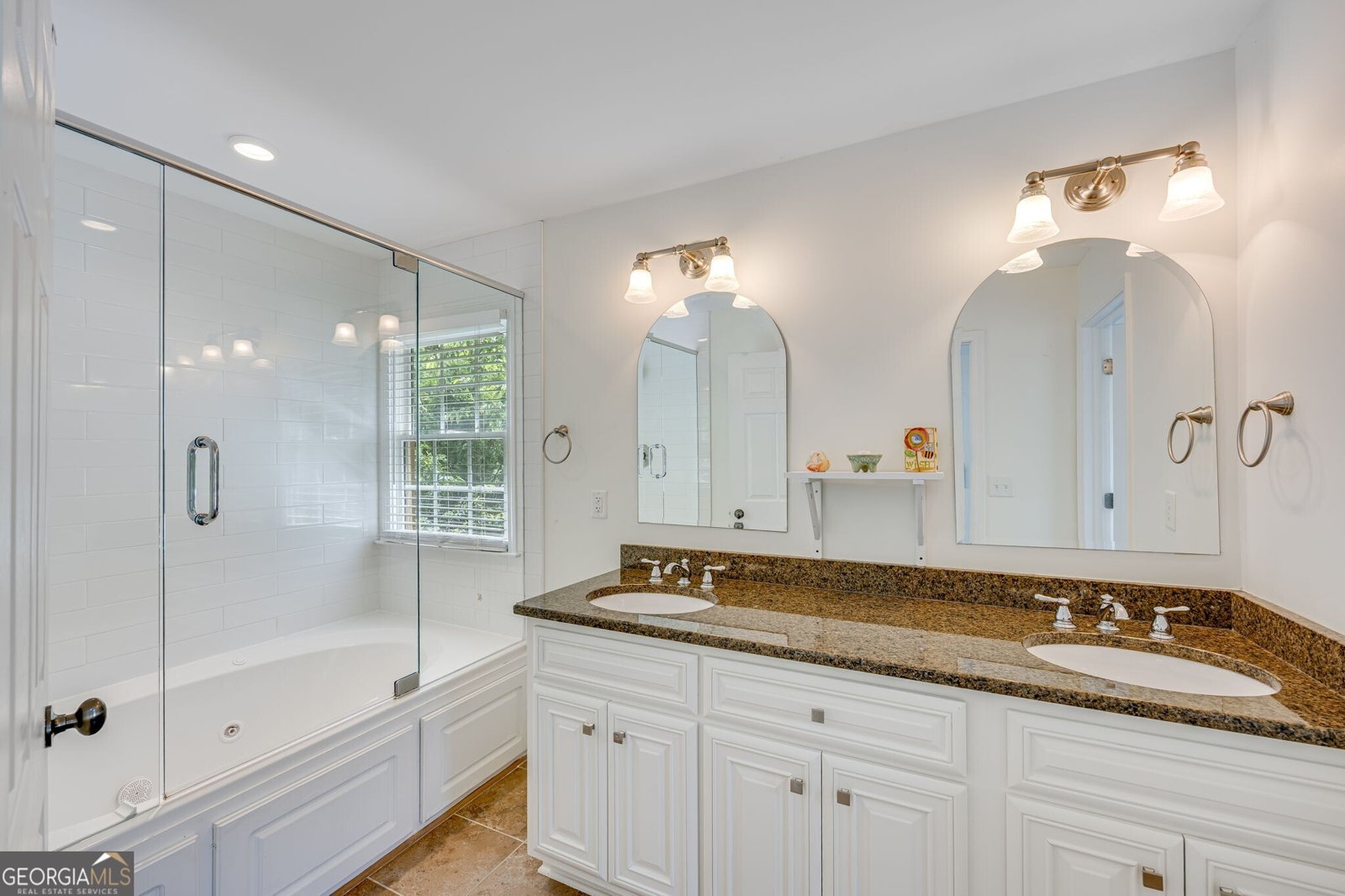 7105 Haw Creek Place Gainesville - 1