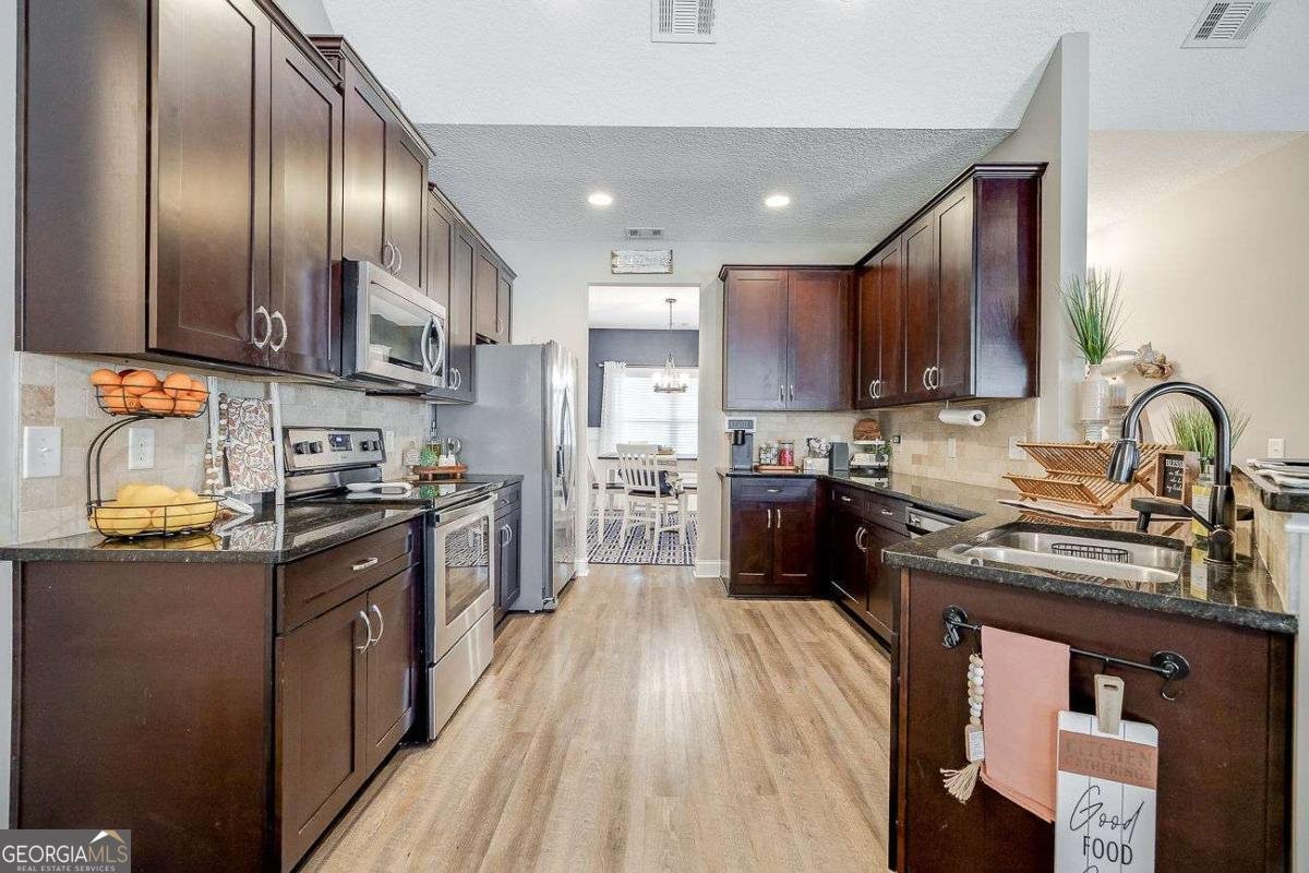 604 Bledsoe Drive Guyton - 15