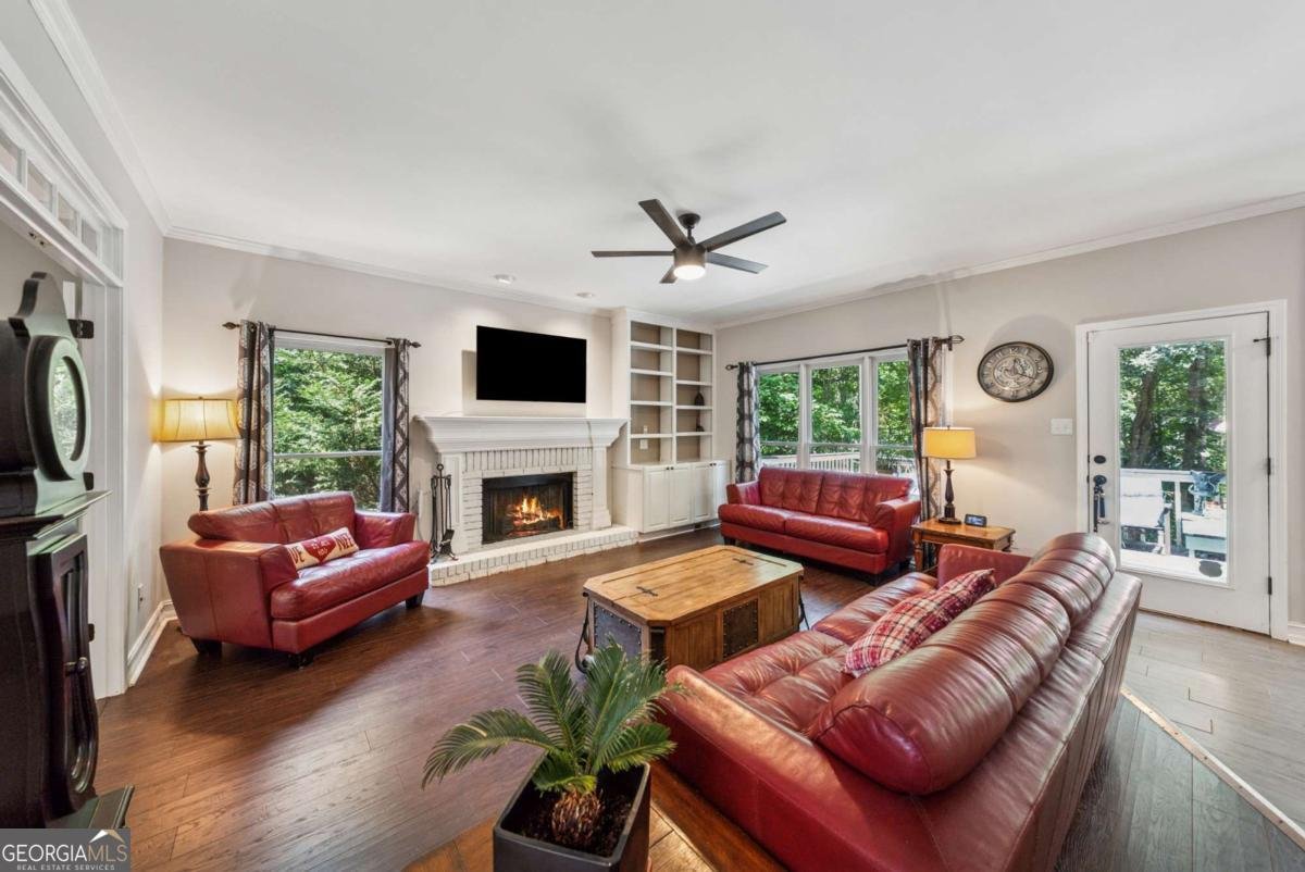 1518 Maplewood Court Woodstock - 4