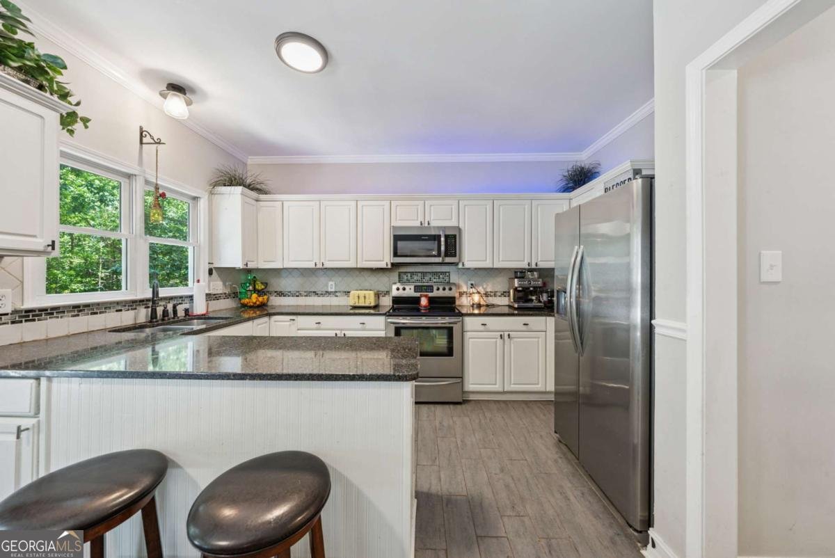 1518 Maplewood Court Woodstock - 5